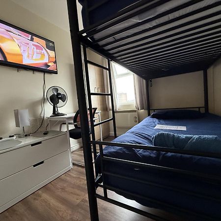 Upton Park - House Apartment Лондон Екстериор снимка