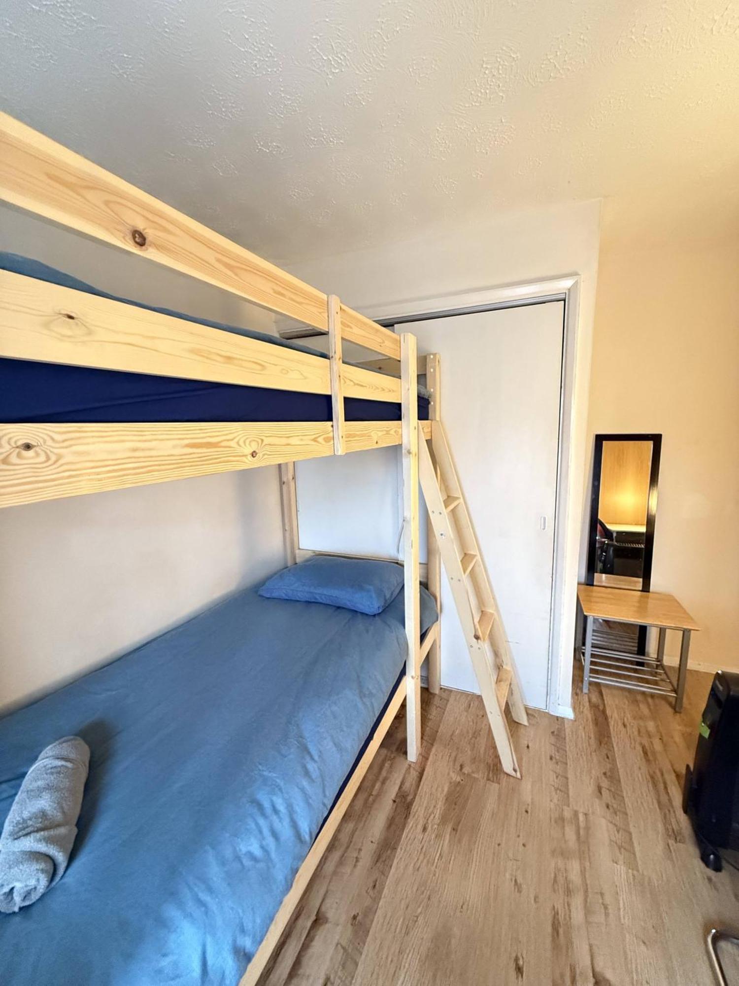 Upton Park - House Apartment Лондон Екстериор снимка