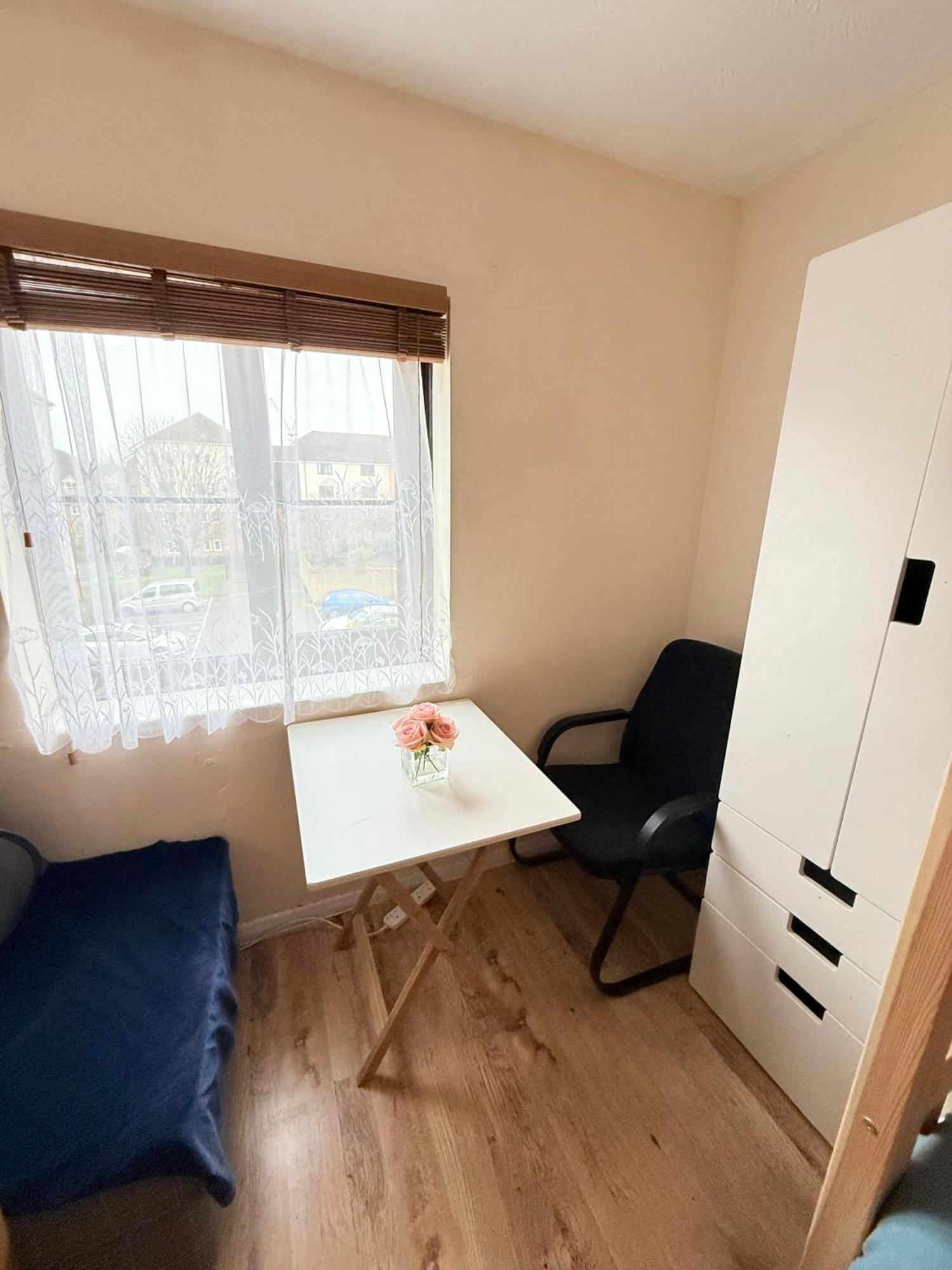 Upton Park - House Apartment Лондон Екстериор снимка