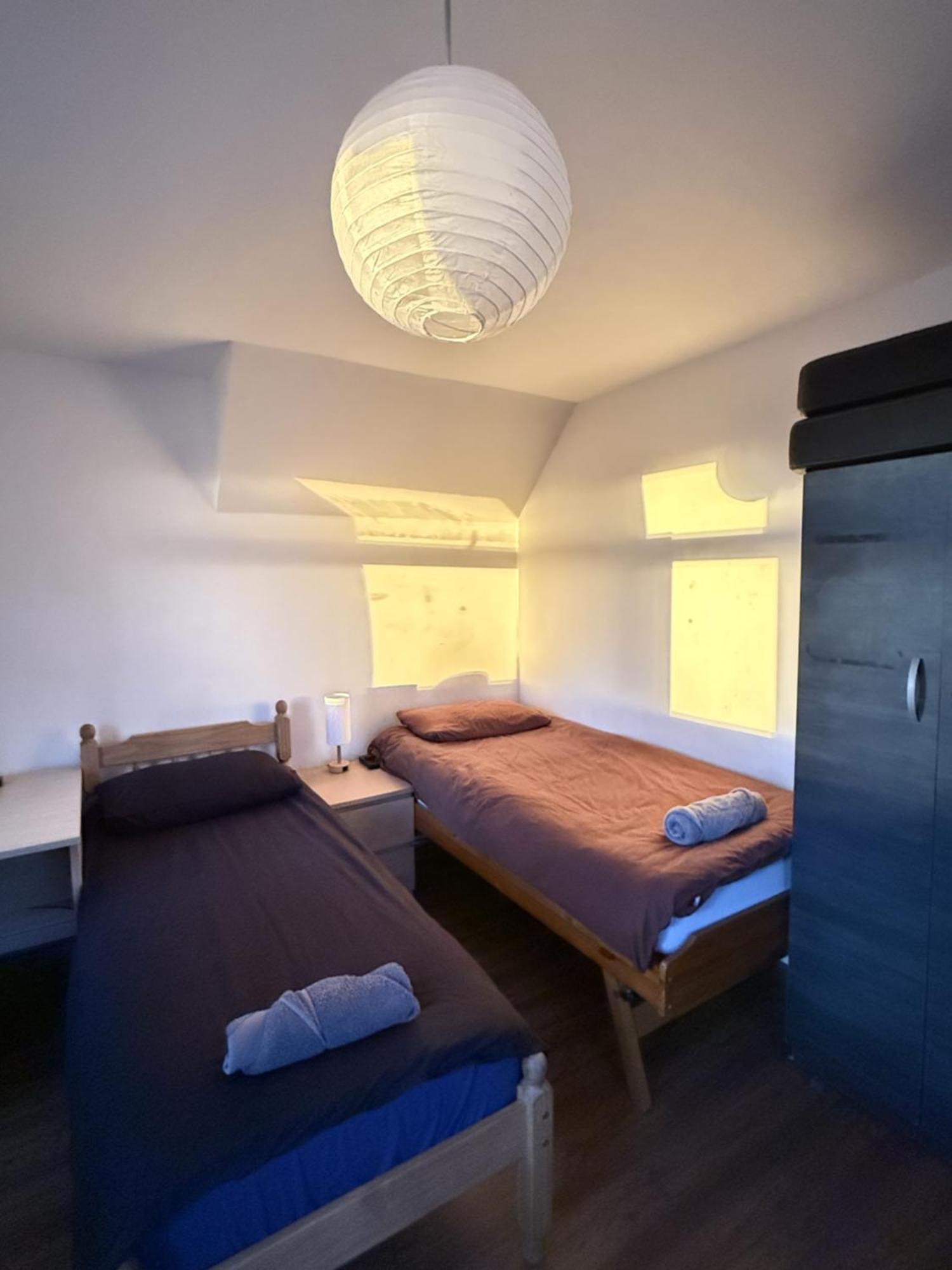 Upton Park - House Apartment Лондон Екстериор снимка
